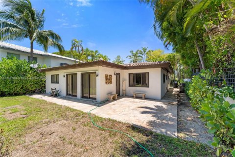 Villa ou maison à vendre à Miami Beach, Floride: 4 chambres № 1938563 - photo 6