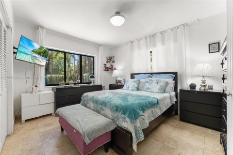 Villa ou maison à vendre à Miami Beach, Floride: 4 chambres № 1938563 - photo 29