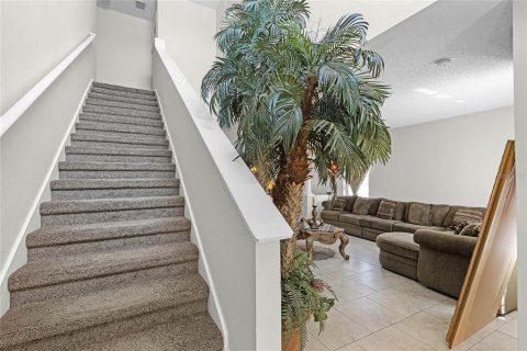 Casa en venta en Kissimmee, Florida, 4 dormitorios, 260.68 m2 № 1798354 - foto 4