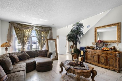 Casa en venta en Kissimmee, Florida, 4 dormitorios, 260.68 m2 № 1798354 - foto 5