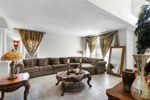 Casa en venta en Kissimmee, Florida, 4 dormitorios, 260.68 m2 № 1798354 - foto 6