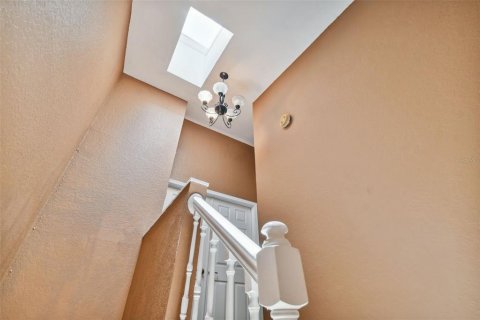 Townhouse in Tampa, Florida 3 bedrooms, 172.61 sq.m. № 1882699 - photo 18