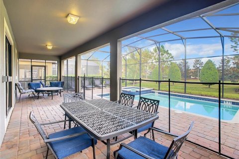 Villa ou maison à vendre à Davenport, Floride: 8 chambres, 363.15 m2 № 2299078 - photo 4