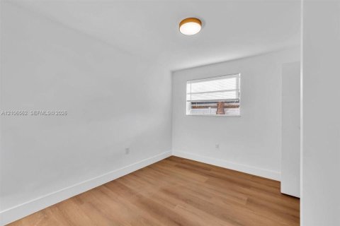 Casa en venta en West Park, Florida, 3 dormitorios, 92.9 m2 № 2426050 - foto 19