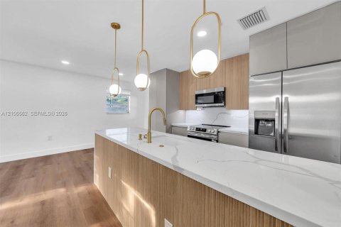Casa en venta en West Park, Florida, 3 dormitorios, 92.9 m2 № 2426050 - foto 13