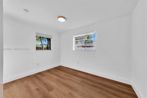 Casa en venta en West Park, Florida, 3 dormitorios, 92.9 m2 № 2426050 - foto 21