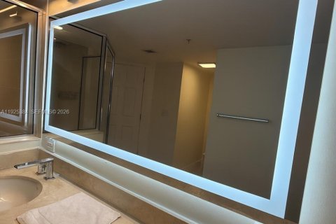 Купить кондоминиум в Санни-Айлс-Бич, Флорида 2 спальни, 150.78м2, № 2240421 - фото 10