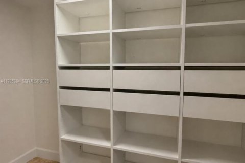 Купить кондоминиум в Санни-Айлс-Бич, Флорида 2 спальни, 150.78м2, № 2240421 - фото 13