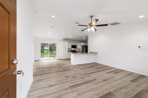 Villa ou maison à vendre à Dunnellon, Floride: 3 chambres, 123.93 m2 № 2200821 - photo 6