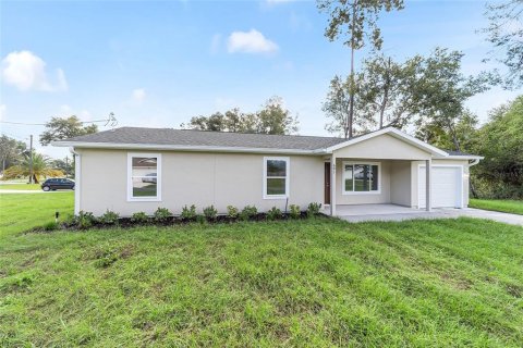 Villa ou maison à vendre à Dunnellon, Floride: 3 chambres, 123.93 m2 № 2200821 - photo 2