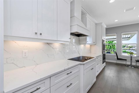 Купить виллу или дом в Тампа, Флорида 3 комнаты, 385.92м2, № 1509593 - фото 15