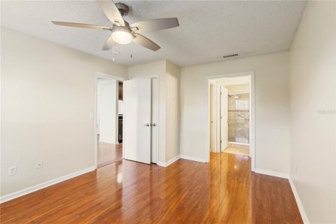 Condominio en alquiler en Saint Petersburg, Florida, 1 dormitorio, 61.78 m2 № 2427099 - foto 10