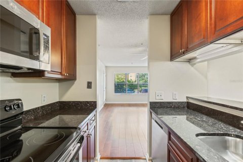 Condominio en alquiler en Saint Petersburg, Florida, 1 dormitorio, 61.78 m2 № 2427099 - foto 5