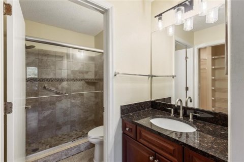 Condominio en alquiler en Saint Petersburg, Florida, 1 dormitorio, 61.78 m2 № 2427099 - foto 12