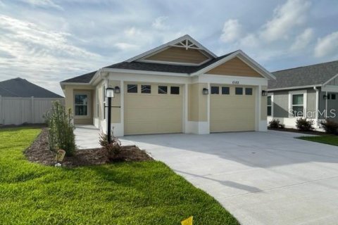 House in The Villages, Florida 3 bedrooms, 139.63 sq.m. № 2367094