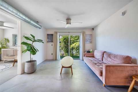 Condo in Miami Beach, Florida, 2 bedrooms  № 1797486 - photo 19