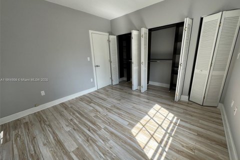 Condominio en venta en Miami Beach, Florida, 1 dormitorio, 52.95 m2 № 1776232 - foto 8