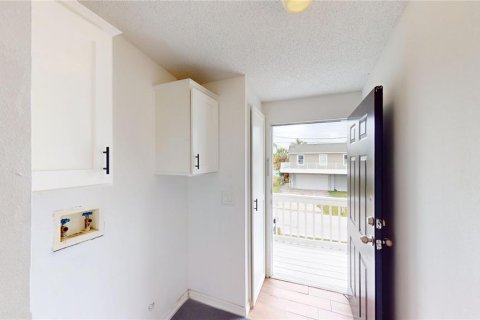 Снять в аренду квартиру в Гудзон, Флорида 11 комнат, 169.08м2, № 1786389 - фото 24