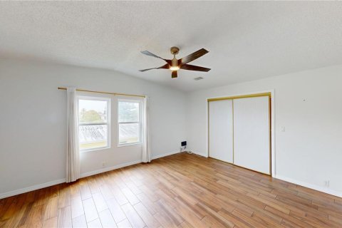 Снять в аренду квартиру в Гудзон, Флорида 11 комнат, 169.08м2, № 1786389 - фото 6