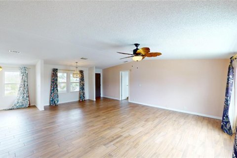 Снять в аренду квартиру в Гудзон, Флорида 11 комнат, 169.08м2, № 1786389 - фото 3