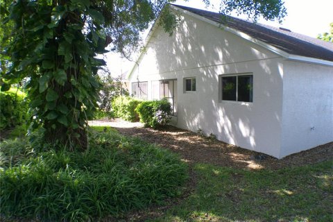 House in Clermont, Florida 3 bedrooms, 146.04 sq.m. № 1597663 - photo 20