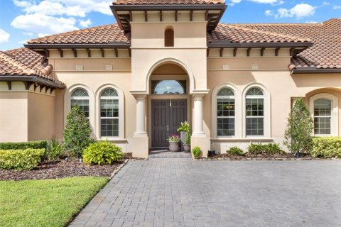 Casa en venta en Lake Mary, Florida, 5 dormitorios, 475.47 m2 № 1818979 - foto 17