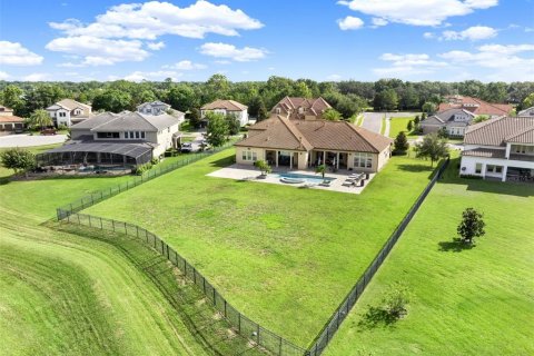 Casa en venta en Lake Mary, Florida, 5 dormitorios, 475.47 m2 № 1818979 - foto 5