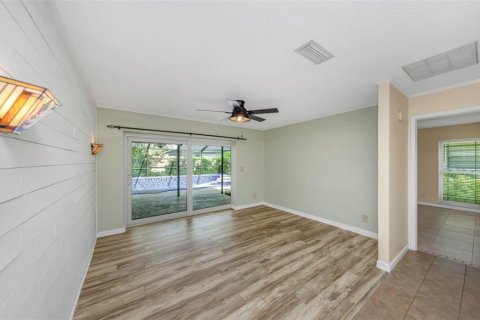 Villa ou maison à vendre à Palm Harbor, Floride: 4 chambres, 181.9 m2 № 2329475 - photo 12