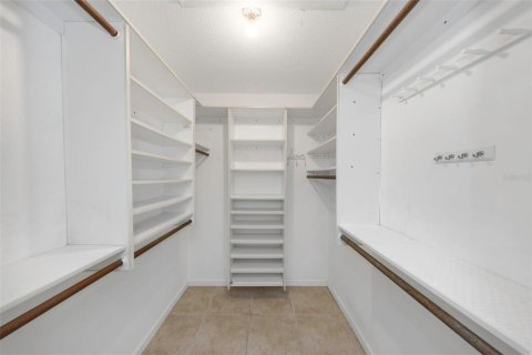 Villa ou maison à vendre à Palm Harbor, Floride: 4 chambres, 181.9 m2 № 2329475 - photo 17