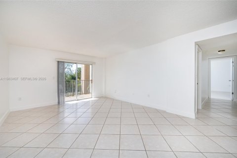 Condominio en venta en Miami, Florida, 2 dormitorios, 94.76 m2 № 2025820 - foto 9