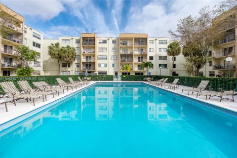 Condominio en venta en Miami, Florida, 2 dormitorios, 94.76 m2 № 2025820 - foto 3