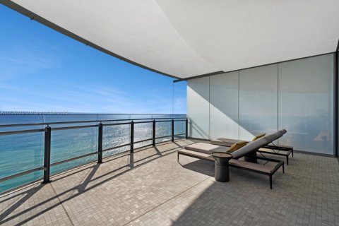 Condominio en venta en Miami Beach, Florida, 4 dormitorios, 327.48 m2 № 2035034 - foto 19