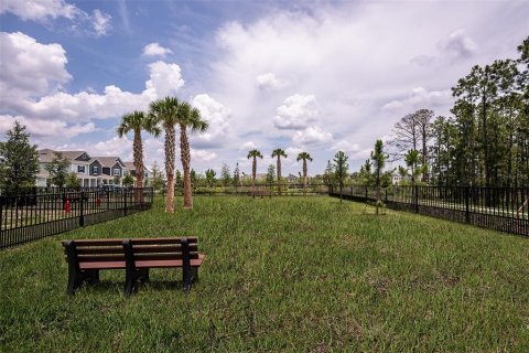 Villa ou maison à vendre à Winter Garden, Floride: 4 chambres, 243.22 m2 № 2413997 - photo 27