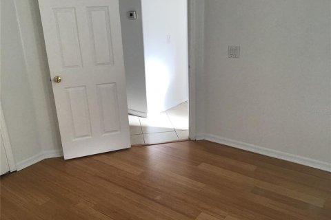 Villa ou maison à louer à Bradenton, Floride: 4 chambres, 196.86 m2 № 2379353 - photo 20