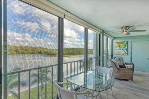 Copropriété à louer à Sarasota, Floride: 2 chambres, 128.21 m2 № 1561747 - photo 2