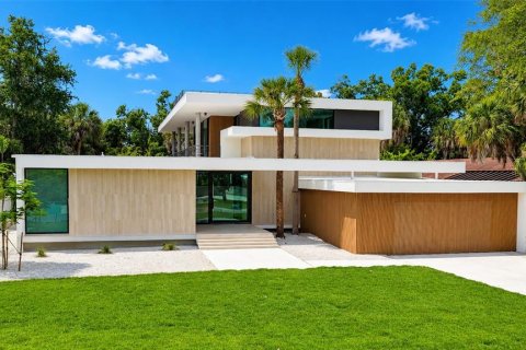 House in Sarasota, Florida 5 bedrooms, 363.53 sq.m. № 2132175 - photo 2