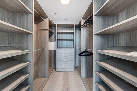 Copropriété à louer à Miami, Floride: 1 chambre, 77.39 m2 № 2087573 - photo 24