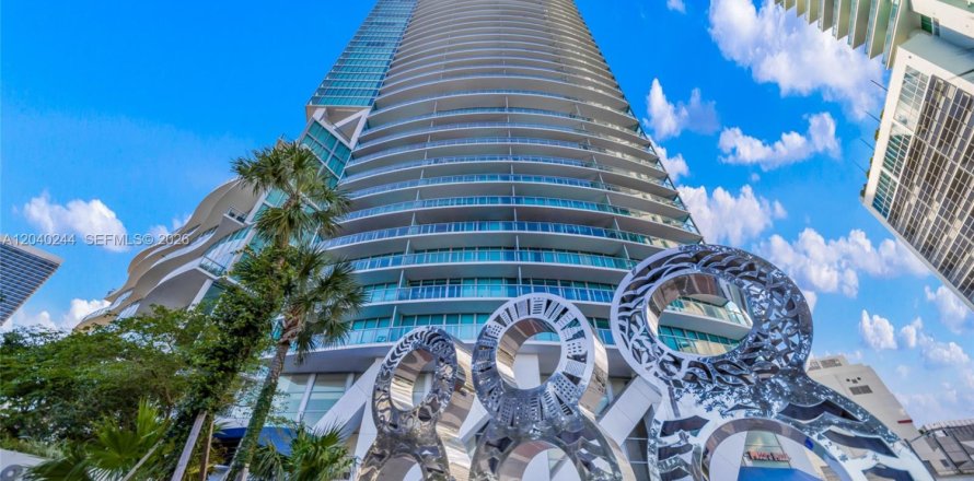 Condo à Miami, Floride, 1 chambre  № 2087573
