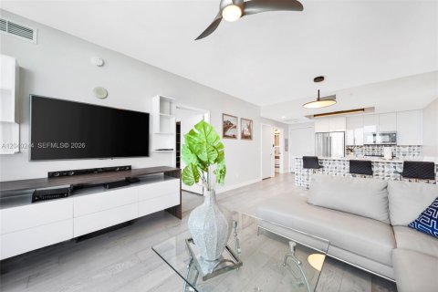 Copropriété à louer à Miami, Floride: 1 chambre, 77.39 m2 № 2087573 - photo 14