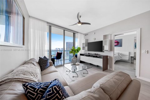Copropriété à louer à Miami, Floride: 1 chambre, 77.39 m2 № 2087573 - photo 9