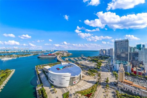Copropriété à louer à Miami, Floride: 1 chambre, 77.39 m2 № 2087573 - photo 28