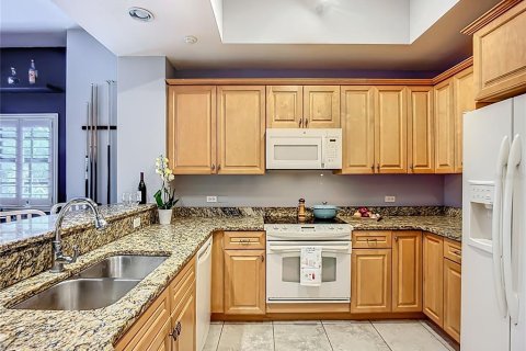 Condominio en venta en Lakewood Ranch, Florida, 3 dormitorios, 198.63 m2 № 1882839 - foto 18