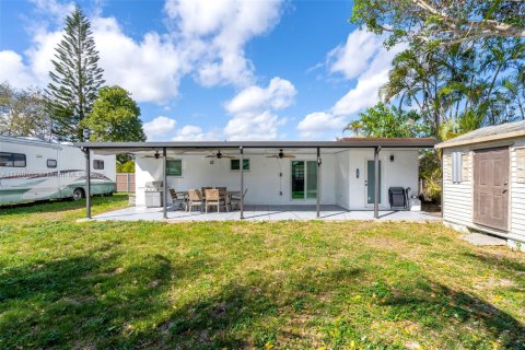 Casa en venta en Homestead, Florida, 4 dormitorios, 104.98 m2 № 1713901 - foto 20