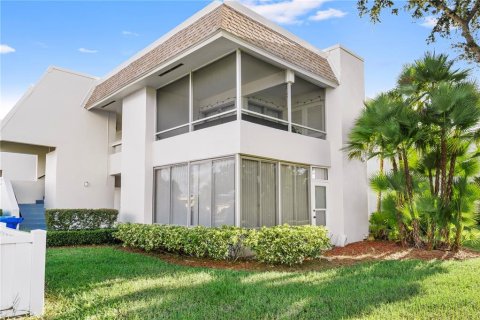 Condominio en alquiler en Sarasota, Florida, 2 dormitorios, 95.41 m2 № 1913465 - foto 1