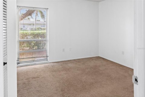 Condominio en alquiler en Sarasota, Florida, 2 dormitorios, 95.41 m2 № 1913465 - foto 6
