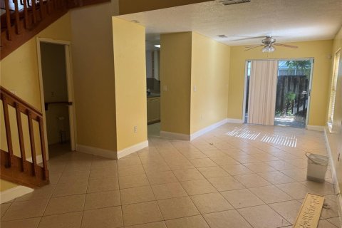Villa ou maison à louer à Davie, Floride: 3 chambres, 124.86 m2 № 2263413 - photo 7