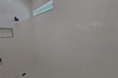 Villa ou maison à louer à Ocala, Floride: 2 chambres, 204.38 m2 № 2321260 - photo 22