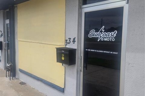 Propiedad comercial en alquiler en Sarasota, Florida, 807.69 m2 № 1910431 - foto 2