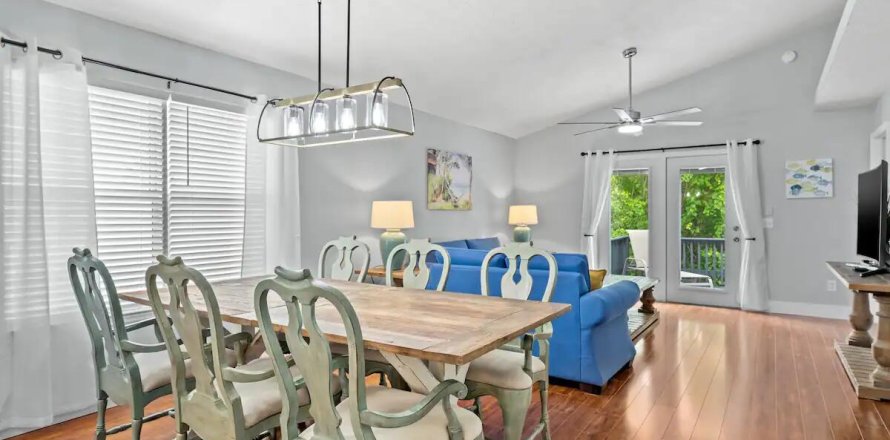 Villa ou maison à Panama City Beach, Floride 3 chambres, 121.24 m2 № 560144