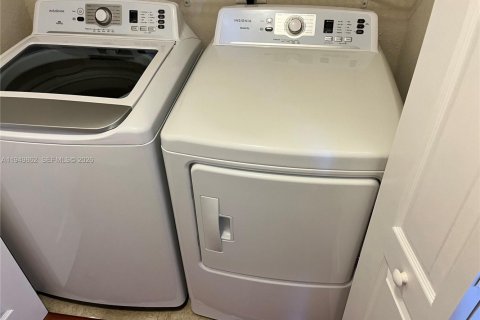 Снять в аренду кондоминиум в Палм-Бич-Гарденс, Флорида 2 спальни, 130.34м2, № 2005579 - фото 23